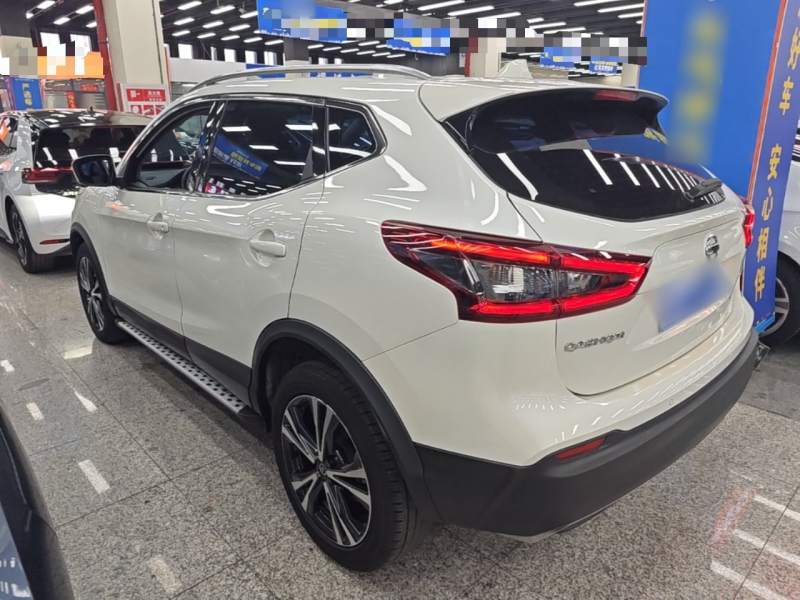Used Nissan Qashqai 2022 2.0L CVT XV Premier Luxury Edition — 4