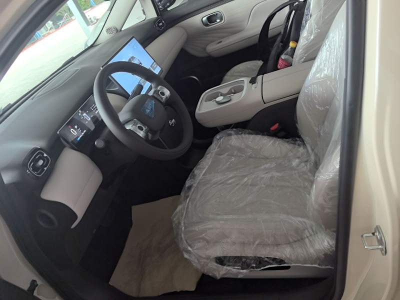 Used AION UT 2025 420 Intelligent Luxury Edition — 14