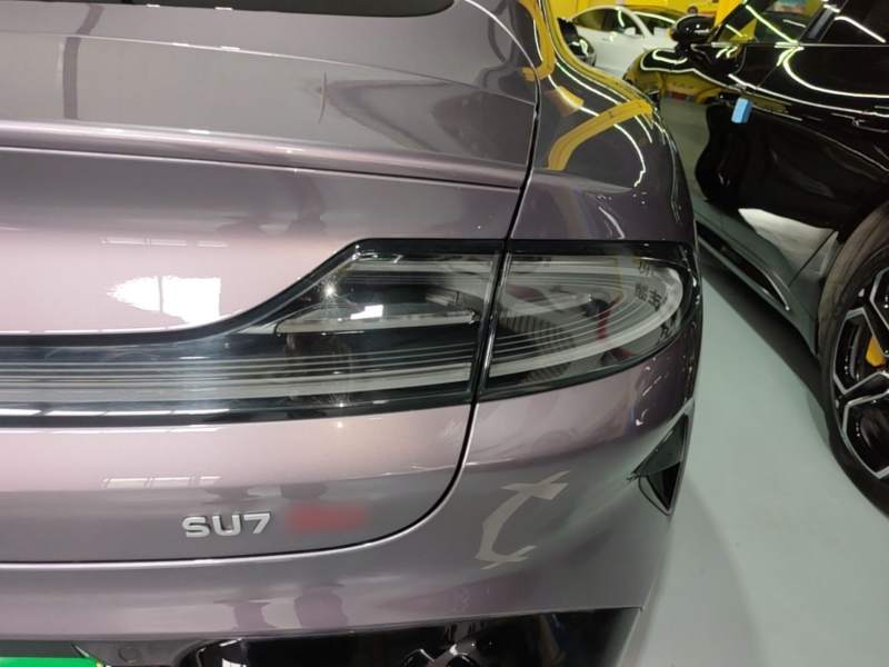 Used Xiaomi Auto SU7 2024 Four-Wheel Drive Ultra-Long Range Advanced Intelligent Driving Max Edition — 7