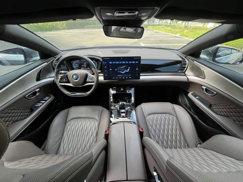 Used BYD Han 2023 EV Champion Edition 605KM Front-Drive Premium Model — 36