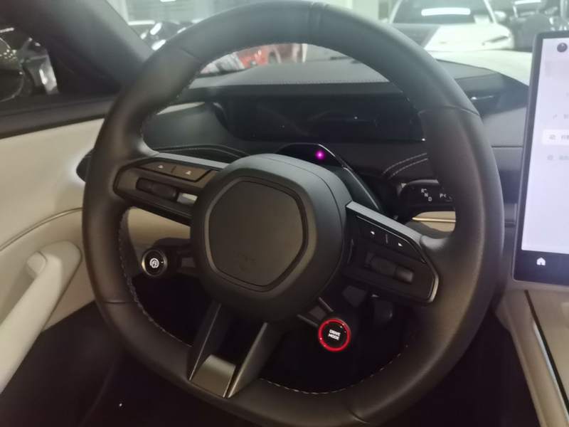 Used Xiaomi Auto SU7 2024 Rear-Drive Ultra-Long Range Advanced Pro-Level Intelligent Driving Version — 10