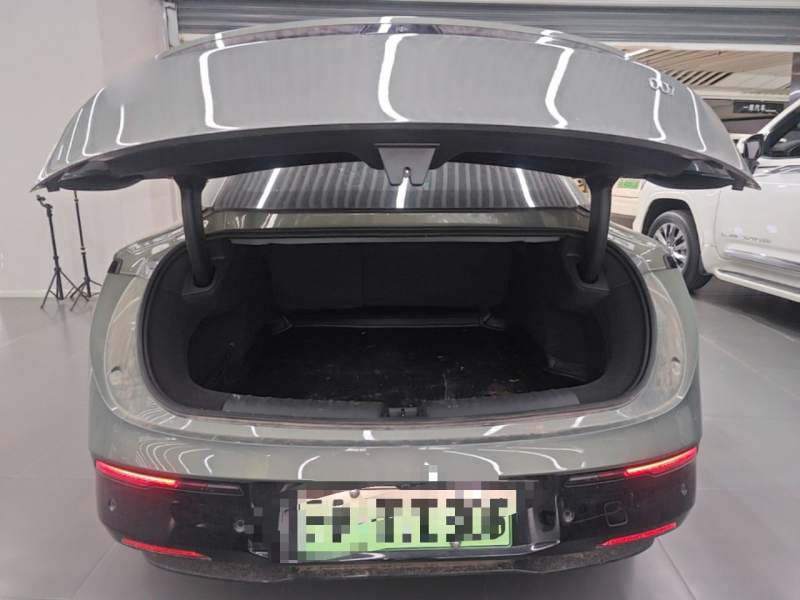 Used Zeekr 007 2024 Rear-Drive Intelligent Driving Version 75 kWh — 18