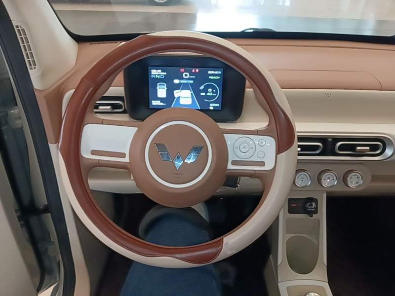 Used Wuling Hongguang MINIEV 2024 3rd Generation 215km Youth Edition — 10