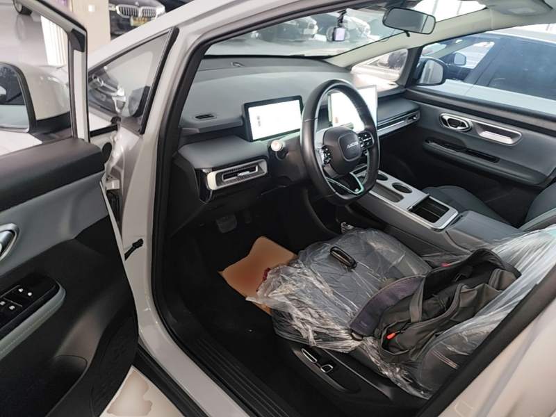 Used AION Y 2023 Plus 510 Smart Edition — 15