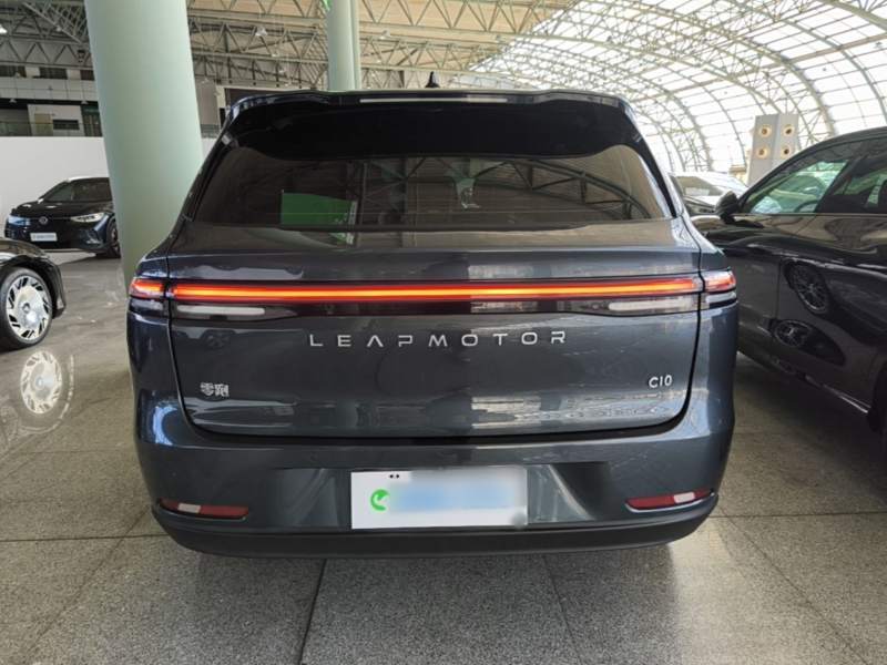 Used Leapmotor C10 2024 210 Smart Edition — 5