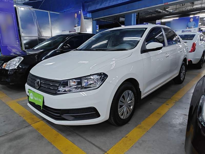 Used Volkswagen Santana 2021 1.5L Automatic Fashion Edition — 1