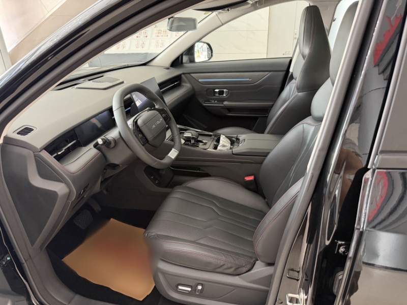 Used JETOUR Dashing 2025 1.5T DCT Ultimate Edition — 16