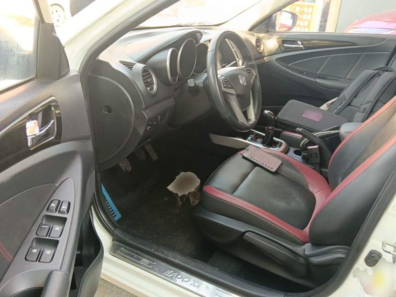 Used CHANGAN Eado 2015 1.6L Manual ZhiKu Model China V Standard — 15