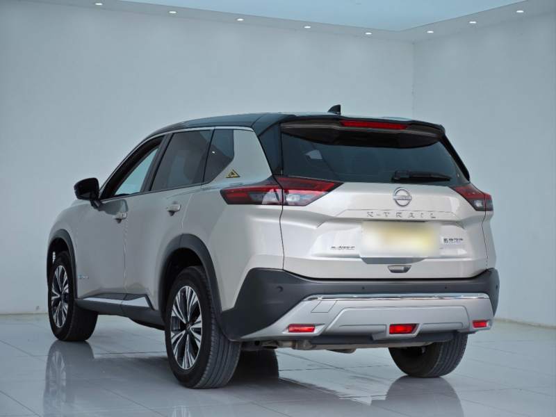 Used Nissan X-Trail 2023 e-POWER Ultra-Hybrid Dual-Motor All-Wheel-Drive Luxury Edition — 18