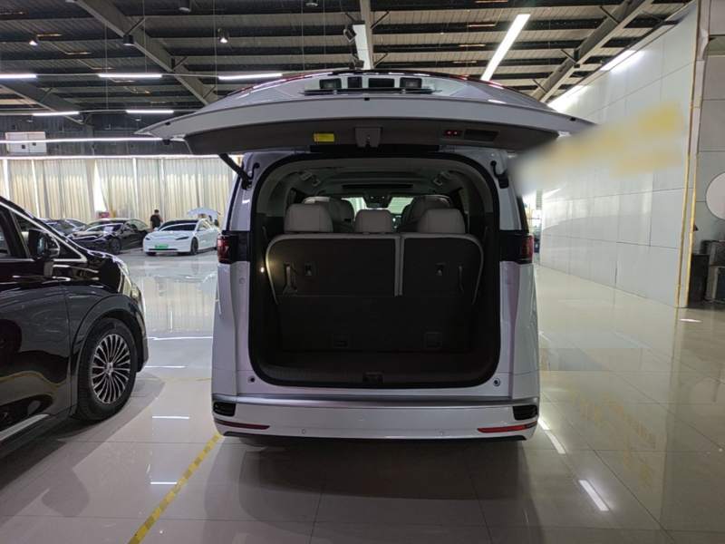 Used Denza D9 2022 DM-i 970 Four-Wheel Drive Flagship Model — 19