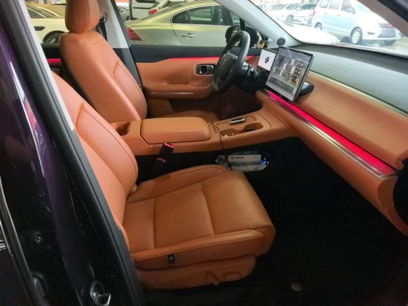 Used Leapmotor C16 2024 Range-Extended 200 Luxury Edition — 24