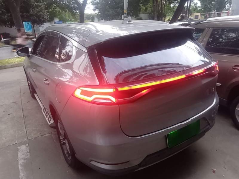 Used BYD Tang 2018 2.0T Automatic SmartConnect Luxury Edition 5 Seats China V Standard – Prestige — 4