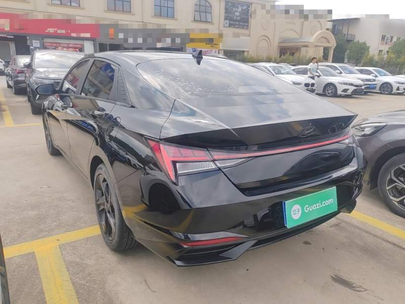 Used Hyundai Elantra 2022 1.5L CVT LUX Black Knight Limited Edition — 4