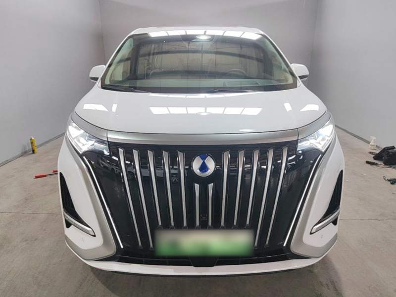 Used Denza D9 2022 EV 600 Four-Wheel Drive Prestige Model — 2