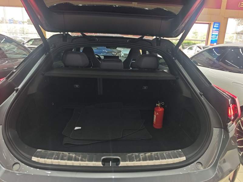 Used Zeekr 001 2024 WE Edition 95 kWh All-Wheel Drive — 18