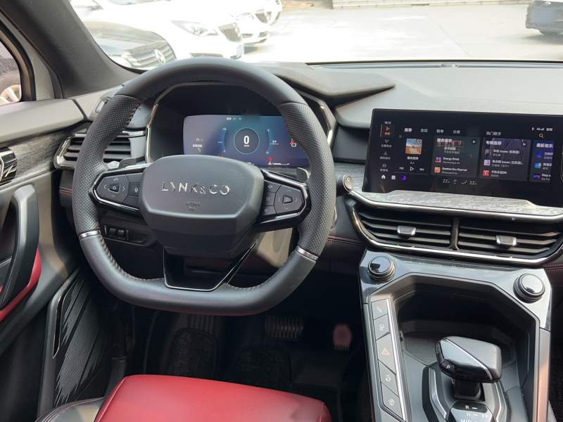 Used Lynk & Co 06 2021 1.5T Shero Pink Special Edition — 6