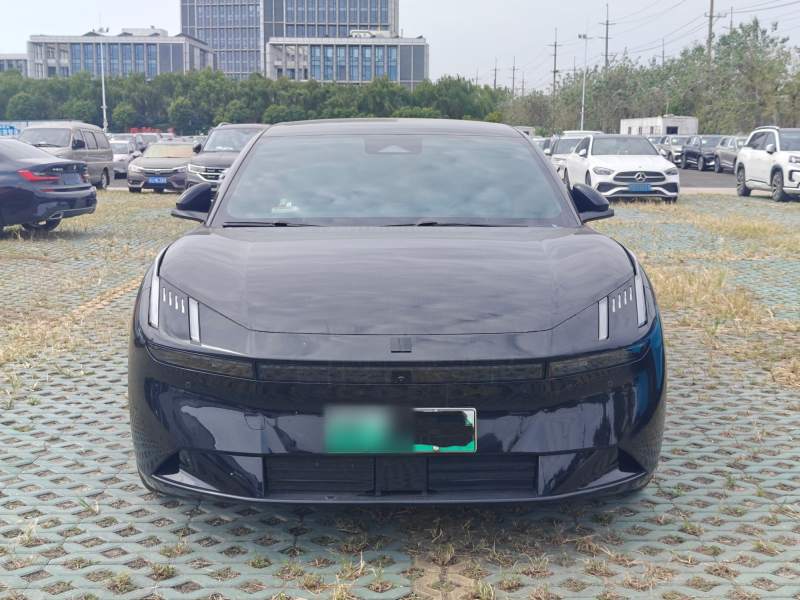 Used Lynk & Co Z10 2025 95 kWh 766 km Range Rear-Wheel Drive Max — 27