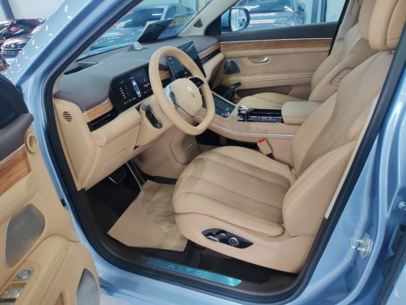 Used Hima AITO M7 2024 1.5T Intelligent Driving 4WD Max Edition 5 Seats — 14