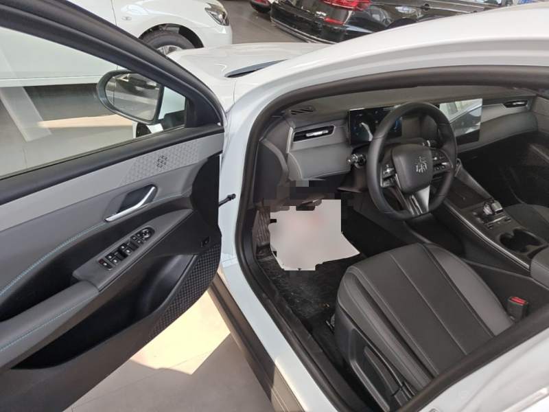 Used BYD Qin PLUS 2025 DM-i Smart Drive 55KM Leading Model — 15