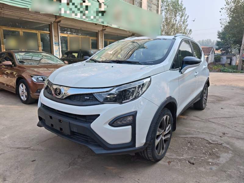 Used BYD Yuan 2017 1.5L Manual with Panoramic Sunroof