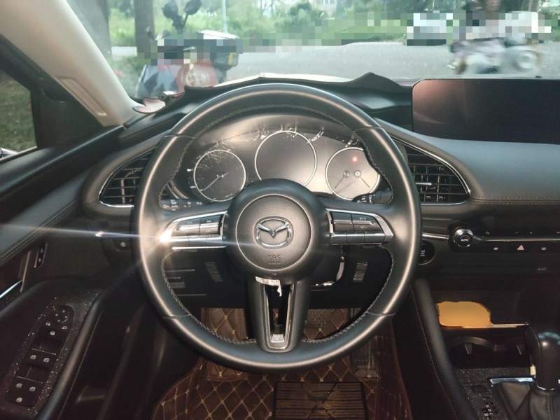 Used Mazda 3 Axela 2023 2.0L Automatic Zhiya Edition — 11