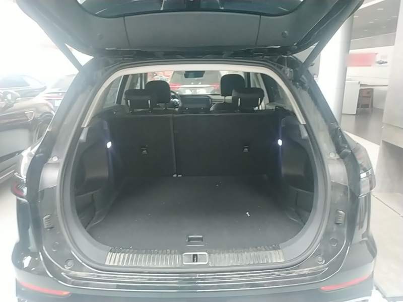 Used Hongqi HS5 2025 2.0T Two-Wheel Drive Flagship Pro Edition – Chinese Trim Xiang — 18