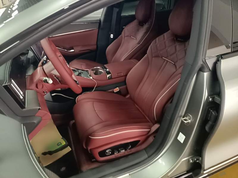 Used Denza Z9GT 2026 Flash Charge Prestige Edition — 14
