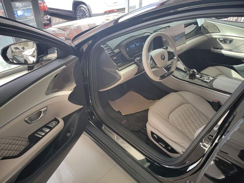 Used BYD Han 2024 DM-i Glory Edition 121KM Prestige Model – Executive — 15
