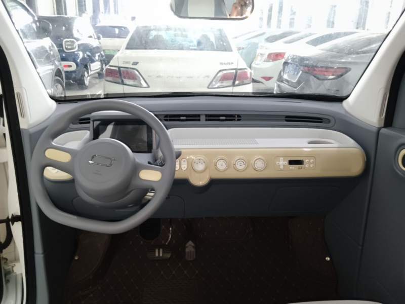 Used Bestune Pony 2025 222km Range Agile Horse — 9
