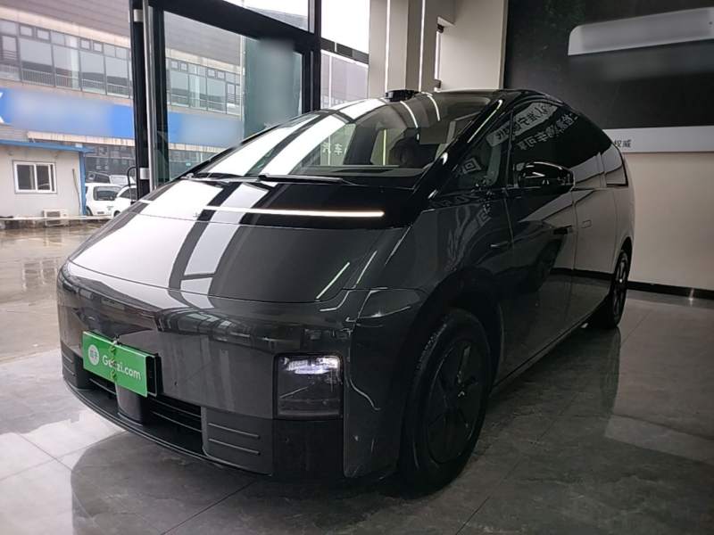 Used Li Auto MEGA 2025 Ultra Smart Refreshed Edition