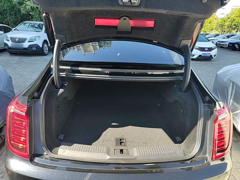 Used Hongqi H9 2020 2.0T Smart Connect Flagship Edition – Chinese Trim Xiang — 18