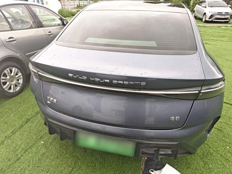 Used BYD Seal 2022 550 km Standard Range Rear-Wheel Drive Elite Version — 5