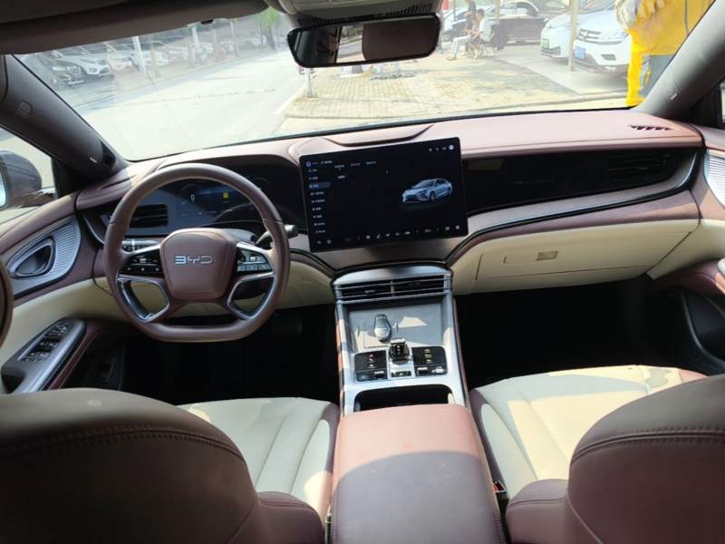 Used BYD Seal 2023 DM-i 1.5T 121km Prestige Model — 9
