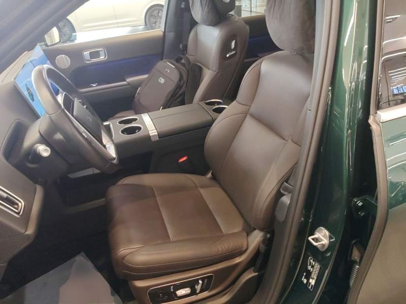 Used Li Auto L9 2022 Max model — 16