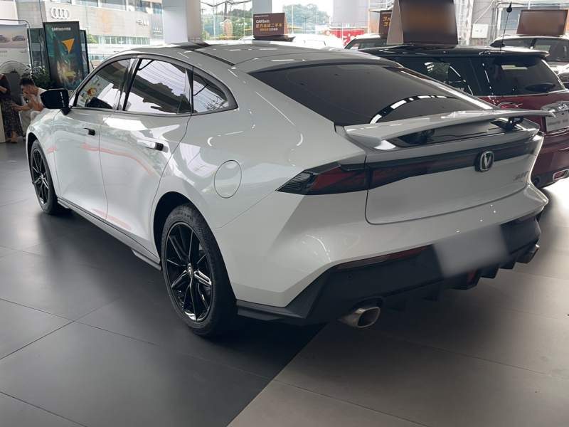 Used CHANGAN UNI-V 2024 1.5T High-Energy Version — 7
