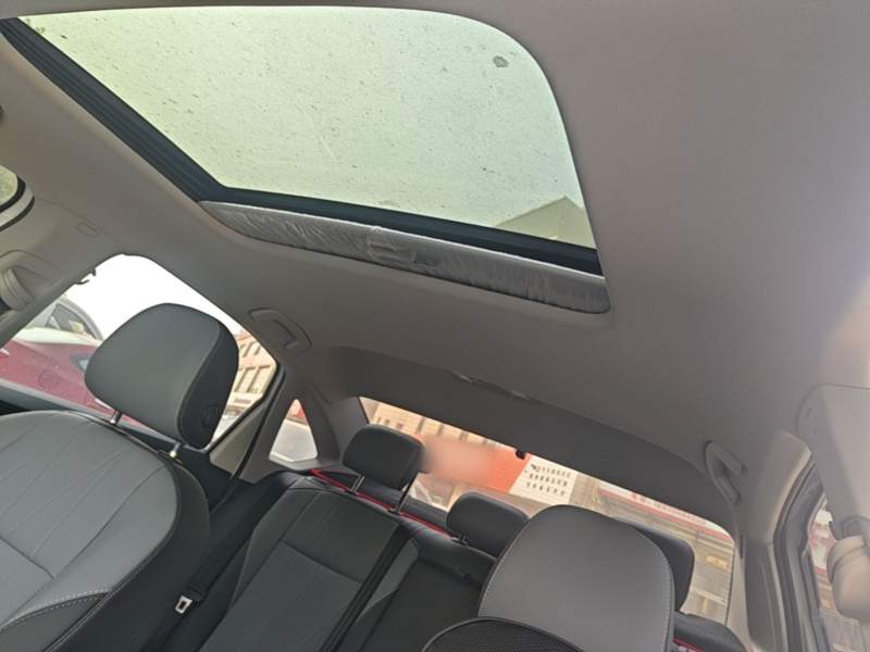 Used Volkswagen Lavida 2023 1.5L Automatic 5 Million Edition — 17