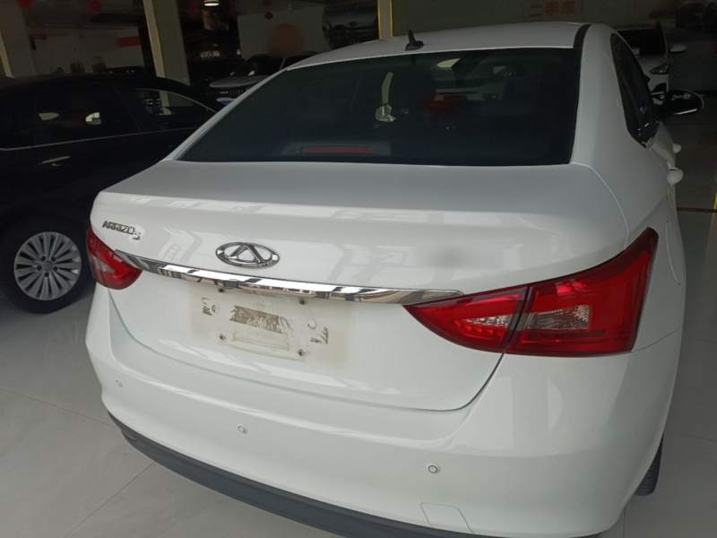Used Chery Arrizo 5 2016 1.5L Manual Lingrui Edition — 5