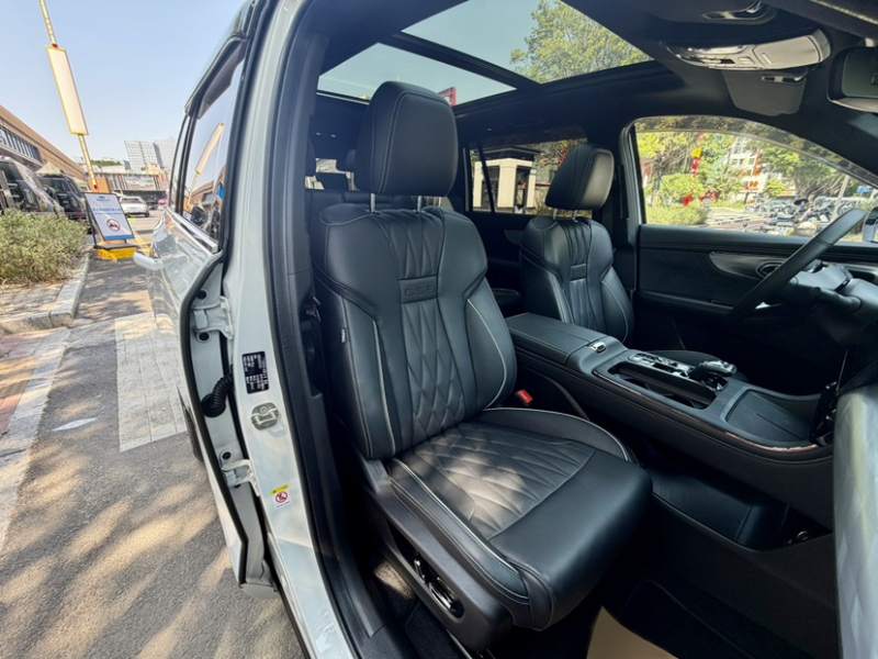 Used GAC Trumpchi GS8 2022 Dual-Engine Series 2.0TM Two-Wheel Drive Prestige Edition (7 Seats) — 41