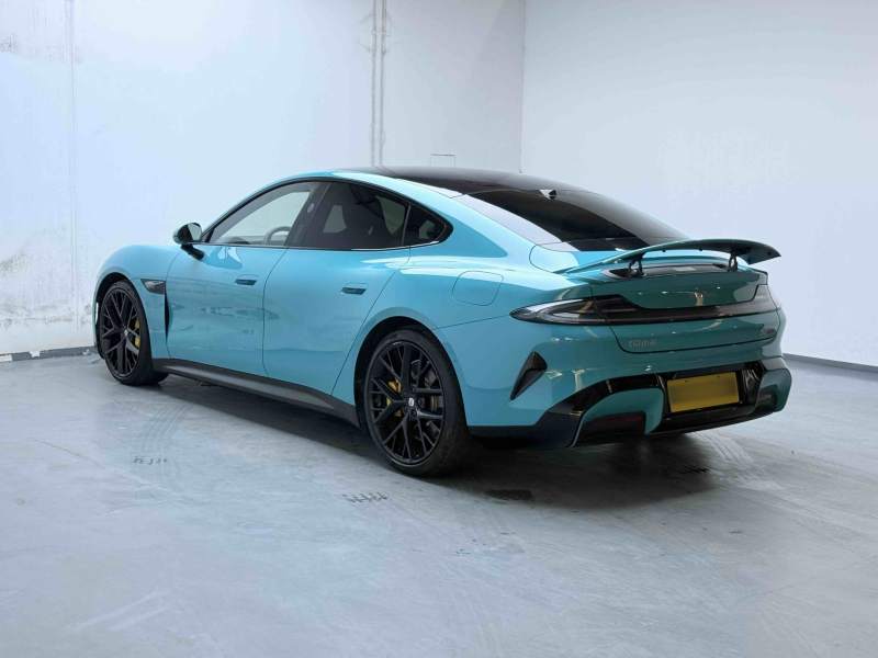 Used Xiaomi Auto SU7 2024 Four-Wheel Drive Ultra-Long Range Advanced Intelligent Driving Max Edition — 4