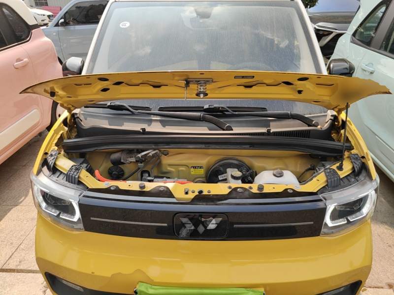 Used Wuling Hongguang MINIEV 2022 Macaron Premium Model – Lithium Ternary Battery — 19