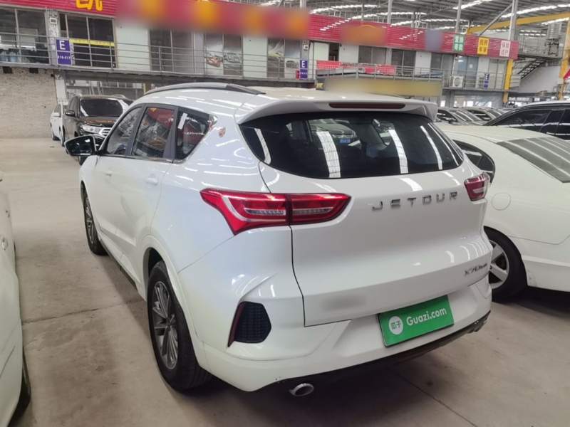 Used JETOUR X70 2022 1.5T Manual Le Xing Edition 5 Seats — 4