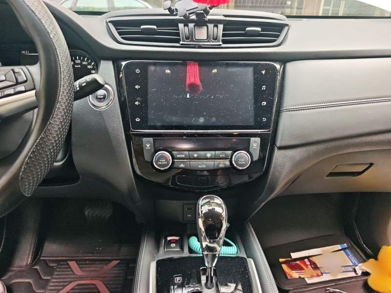 Used Nissan X-Trail 2023 Classic 2.0L Two-Wheel Drive Smart Connect Premium Edition — 5
