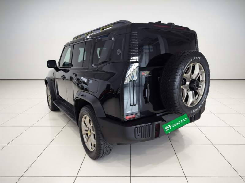 Used JETOUR Traveler 2023 2.0T All-Wheel Drive Conquer PRO — 4