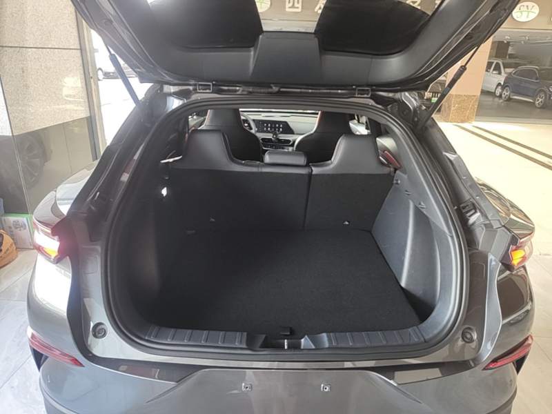 Used CHANGAN UNI-T 2020 1.5T Prestige Version — 18