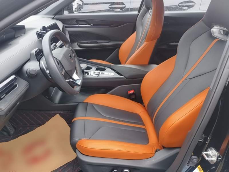 Used CHANGAN UNI-V 2024 1.5T Prestige Sport Edition — 14