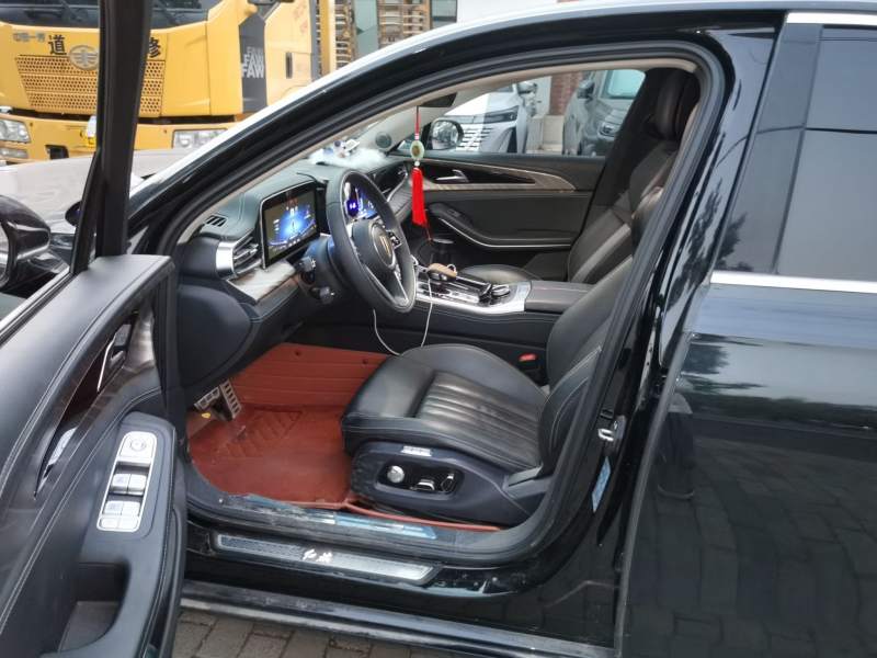 Used Hongqi H9 2022 2.0T Smart Connect Flagship Edition – Chinese Trim Xiang — 11