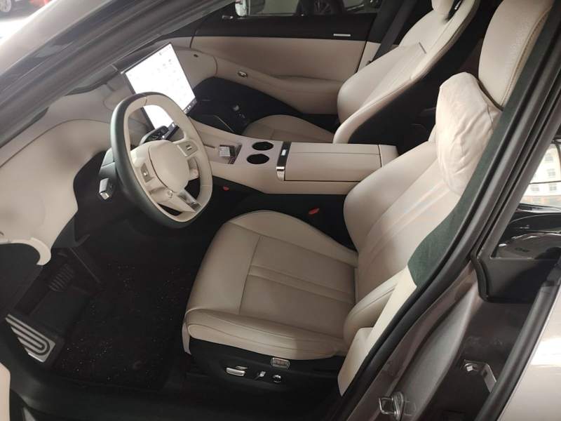 Used Xiaomi Auto YU7 2025 Ultra-Long Range High-Performance All-Wheel-Drive Max Edition — 14