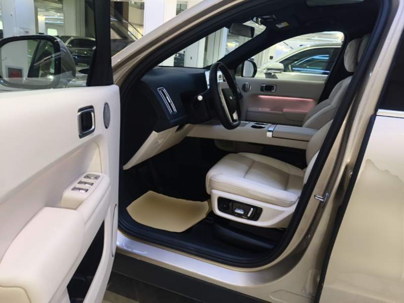 Used Li Auto L9 2022 Max model — 15