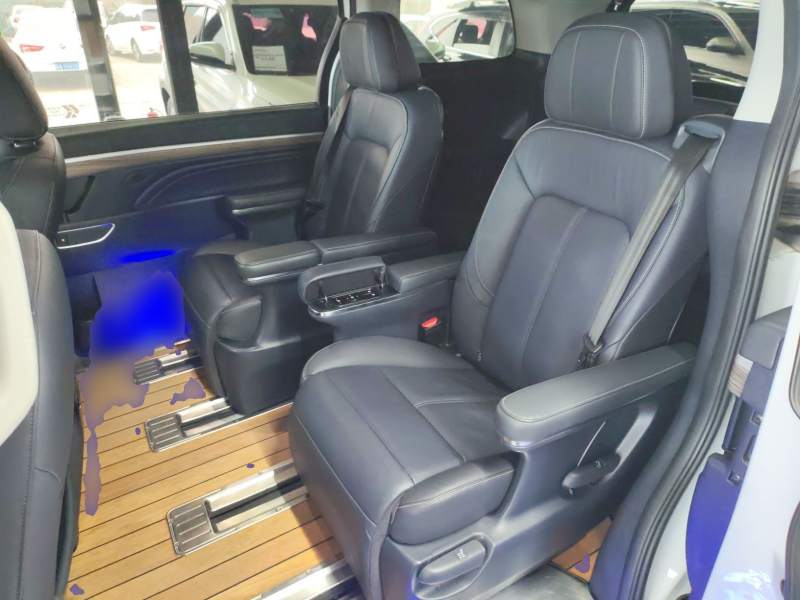 Used GAC Trumpchi M8 2023 Lingxiu Series 390T Prestige Edition — 12