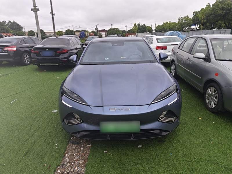 Used BYD Seal 2022 550 km Standard Range Rear-Wheel Drive Elite Version — 2